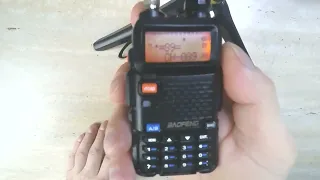 BAOFENG UV-5R    Версия и напряжение