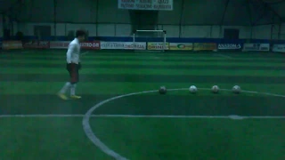 Young Enis Bardhi Training his free kick shooting - Enis Bardhi practicando el golpeo