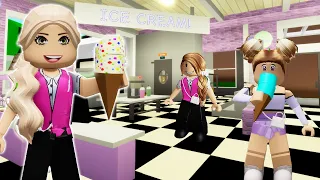 I OPENED MY OWN ICE CREAM SHOP!! **BROOKHAVEN ROLEPLAY** | JKREW GAMING