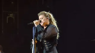 Kelly Clarkson - Maybe - Chemistry Vegas Residency 8/09/2023