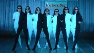 Optical Illusion Black and White Dance in IMA JETPUR Doctors Day-2016