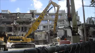 Caterpillar 345DL High Reach Excavator At Work