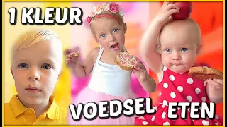 1 KLEUR VOEDSEL ETEN VOOR 24 UUR 🌈 | Bellinga Familie Vloggers #1435