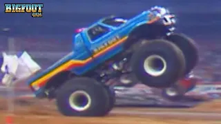 BIGFOOT #8 Houston Astrodome Andy Brass 1991 - BIGFOOT Monster Truck