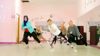Run It - DJ Snake ft. Rick Riss & Rich Brian | FitDance by Uchie | Body Fit