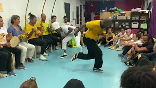 Mestre Boca do Rio & ALine (Ngoma Capoeira Angola)