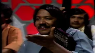 Ustad Salamat Ali Khan , Ustad Sharafat Ali Khan   Ustad Ghulam Abbas Khan   Tabla