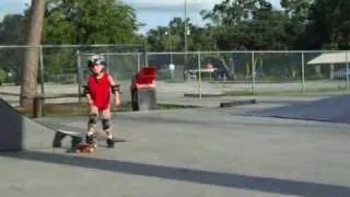 5 year old skateboarder ethan at  bayou wheels skatepark