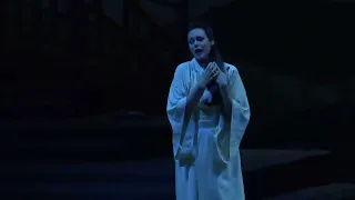 Viene la sera / Bimba dagli occhi (M. Butterfly) - P Pretti & K. Opolais  -   Subtítulada en Español