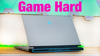 Alienware m17 R2 Gaming Review | Thermals and Benchmarks