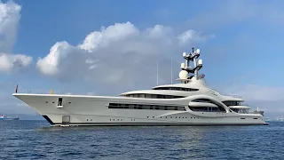 ANNA, 110m Feadship built Superyacht docking at Gibdock shipyard in Gibraltar (4K)