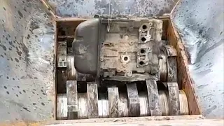 Car Engine vs Crushing Machine