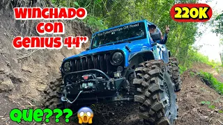 Solo uno Off Road Jeep JK El Blue en la Ruta Extrema La Cuenca