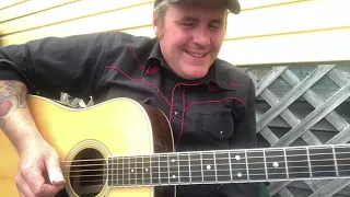 Brian Baker plays “Guitar Man” by Jerry Reed.