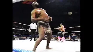 Kamala vs. "El Matador" Tito Santana [1992-10-04]