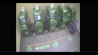 Житель Смоленска пытался взорвать банкоматы