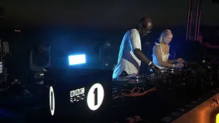 Black Coffee Using all effects of the Pioneer Mixer