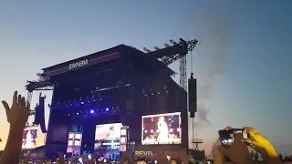 Eminem-Sing for the moment (Revival tour Milan Italy)