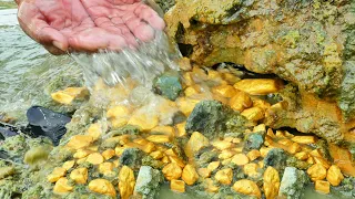 lucky day! Digging for Treasure worth Million of Gold Nuggets at the River, Mining Exciting