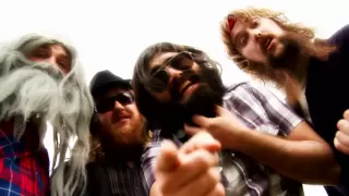 THE BEARDS - If Your Dad Doesn't Have a Beard, You've Got Two Mums (Film Clip - 2009)