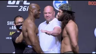 UFC 261 Weigh-Ins: Kamaru Usman vs. Jorge Masvidal Staredown - MMA Fighting