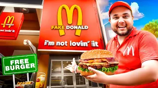 I Opened A Fake Mc Donalds 😱😱* Free Burger सबके लिये *