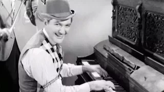 Liberace's TV-Show: Liberace and his Band play a hot Dixie song (1950's)