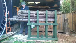 SUPER LOG HOLDER cut your firewood with ease