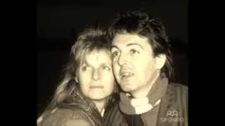 PAUL McCARTNEY AND WINGS -MULL OF KINTYRE LIVE- LIVERPOOL 1979
