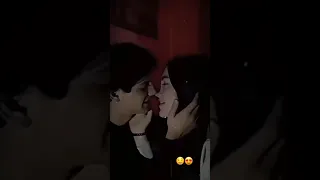 Lips😘 kiss-love romantic Whatsapp status_ Kabhi Jo Badal Barse song_romantic moments_cute couples.