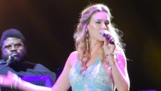 Joss Stone - "You Had Me" (Live)