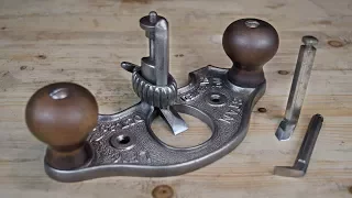 Restoring a Stanley 71 1/2 Router Plane - AMAZING TOOL