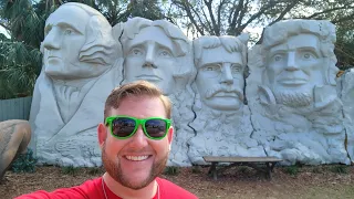 Replica WHITE HOUSE Inside & Out | Miniature MT RUSHMORE at PRESIDENTS Hall Of Fame