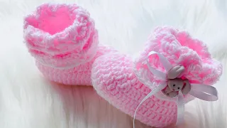 EASY crochet baby booties/ baby shoes/ cuffed boots CROCHET PATTERN
