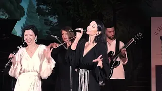 The Alibi Sisters - Dzhankoye (live)