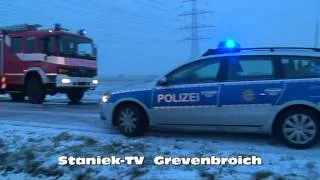 Glätte Unfall L 142 bei Neuss-Hoisten (11.3.2013)