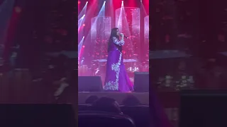 Melody Queen Shreya Ghoshal Singing Teri Ore Live In Dublin 🇮🇪