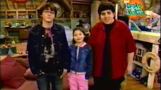 ULTRA RARE: Drake & Josh Pick Intro to "Dune Buggy" (February 27, 2004)