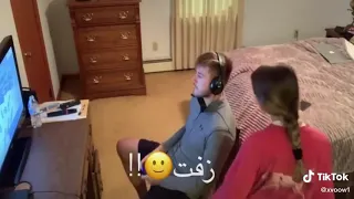 حبيبها زعلان منها وتحاول تراضيه😄😄😍😍