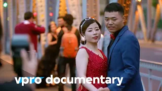 Why in China marriage comes often with divorce | VPRO Documentary