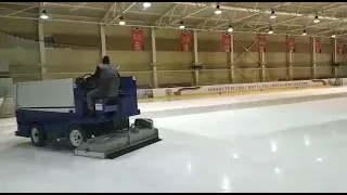 Zamboni Заливка льда