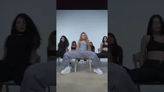 Já aprendeu a dança de "Puntería"? Vem aprender com a Shakira! 💗 #shorts