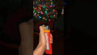 Why my uncle buy this lighter off TikTok😵😅….. #youtubeshorts #viral #funny #fypシ #comedy