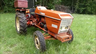 Tracteur Renault 56 en balade pour ses 50 ans