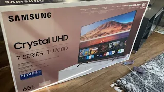 Samsung Crystal UHD 7 Series 65” TU700D Review/Unboxing