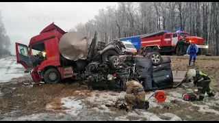 Вилял по дороге: 9 человек погибли в жутком ДТП под Тулой