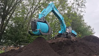 RC excavator - screening bucket