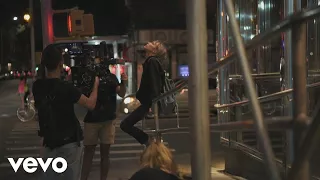 Grace VanderWaal - Moonlight (Behind the Scenes)