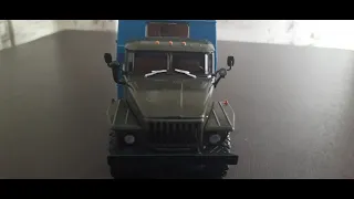 урал 4320 вахтовый автобус  Автоистория (АИСТ) 1:43