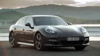 New Porsche Panamera Turbo S